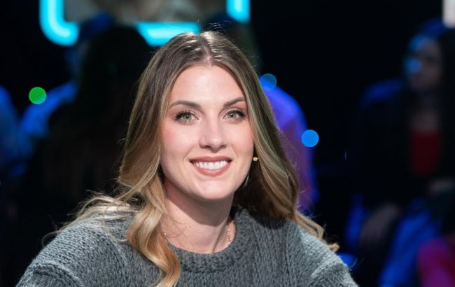 Нежность в каждом кадре: Ольга Харлан оригинально рассекретила пол ребенка