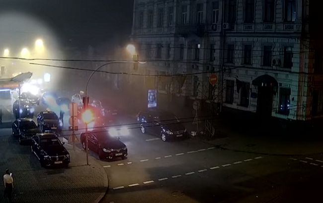 Полиция показала видео смертельного взрыва в центре Киева