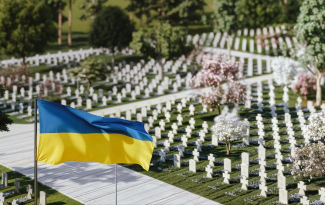 Стало известно, когда начнут хоронить героев на Национальном военном кладбище