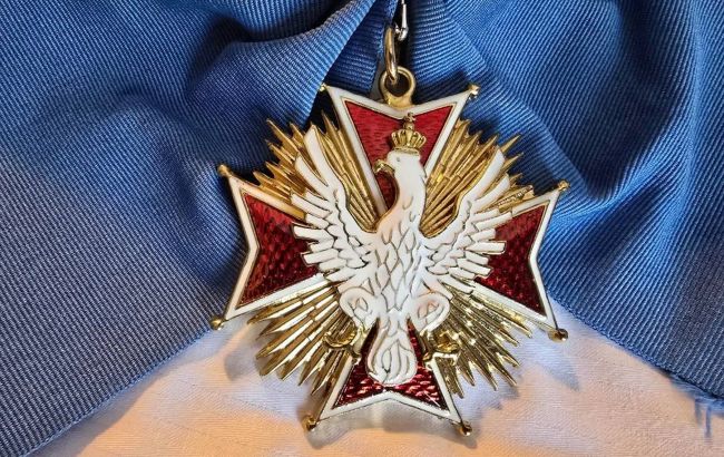 У Польщі пояснили, чому не забрали орден в Шредера та Муссоліні