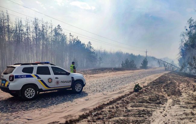 Небезпека утримається три дні: у більшості областей України висока загроза пожеж