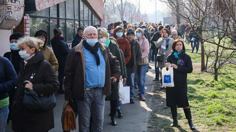 Черкассы открывают магазины и парки, несмотря на запрет Кабмина