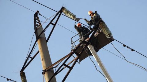 У Сумській області через ворожий авіаудар кілька населених пунктів лишилися без світла