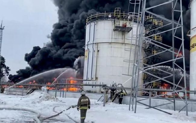 Дрони СБУ атакували два нафтопереробні заводи у Росії, - джерела