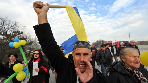 Крымскотатарский язык перевели на латиницу: процесс длился более 30 лет