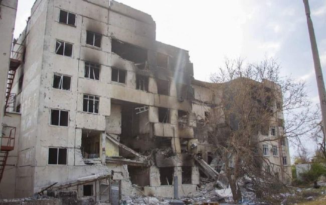 У містах Луганської області через ворожі обстріли багато руйнувань, є загиблі цивільні, - ОВА