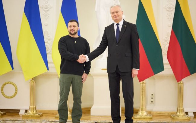 Зеленський зустрівся з президентом Литви, розпочалися переговори