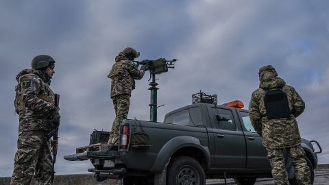 Росія вночі запустила "Іскандер" та більше 125 дронів: як відпрацювала ППО