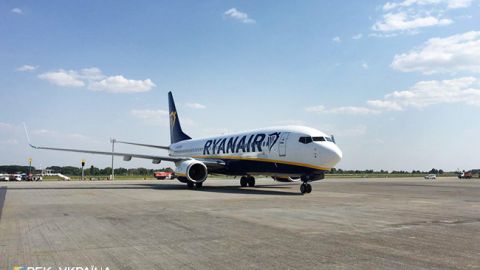В Украине Ryanair отменяет рейсы в Польшу и Испанию