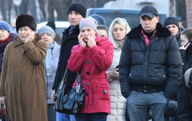 Соцопрос: украинцы ощутимо обеднели за последний год