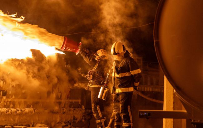 Россия ночью запустила по Украине более 370 дронов и 21 ракету: как отработала ПВО