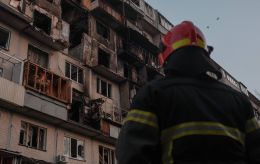 В Киеве завершили поисковые работы после удара РФ: что сейчас известно о последствиях