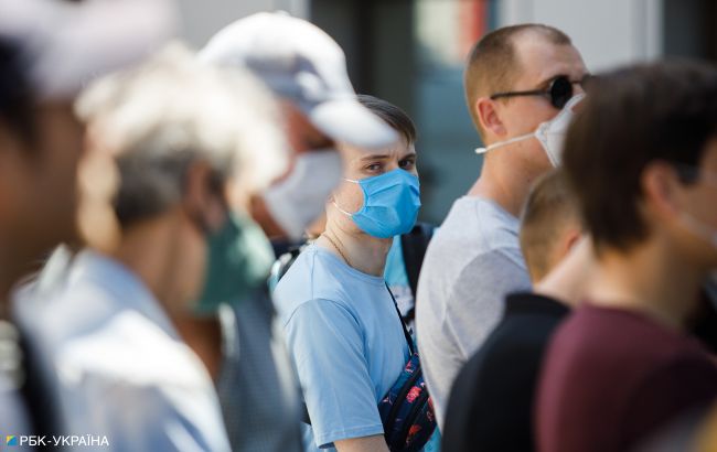 У Львові чоловік неправильно носив маску: як його покарав суд