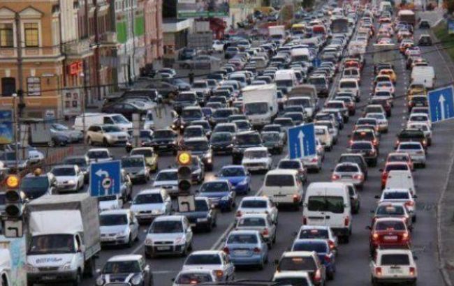 Затори у Києві досягли 6 балів