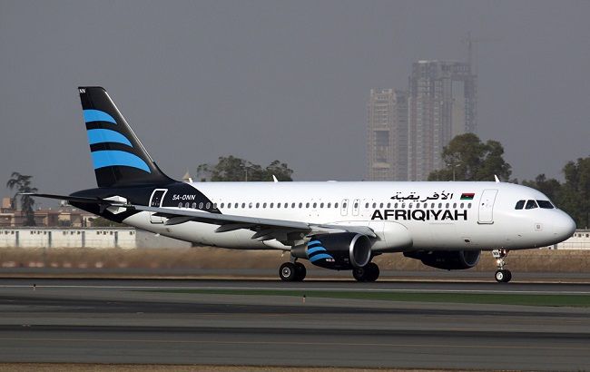 Захват ливийского самолета: освобождены 25 пассажиров