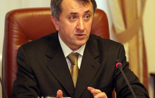 Рада НБУ надала рекомендації уряду та Нацбанку щодо стабілізації гривні