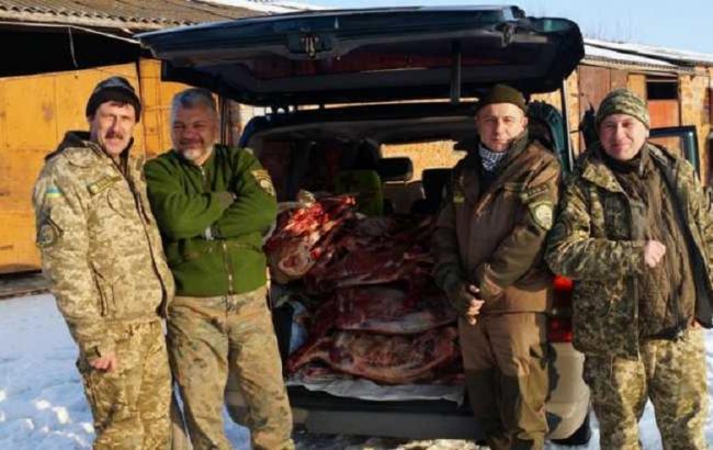 Украинец два года выращивал стадо баранов, чтобы передать их в зону АТО