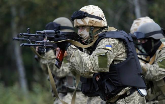 В зоне АТО погиб 1 украинский военнослужащий, 4 ранены