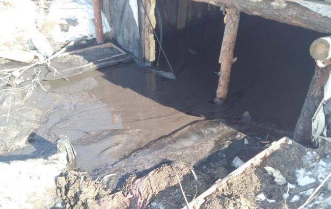 В Донецкой области затопило грязью укрепления ВСУ