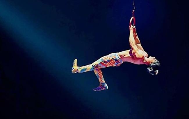 В Cirque du Soleil во время шоу погиб акробат (видео 18+)