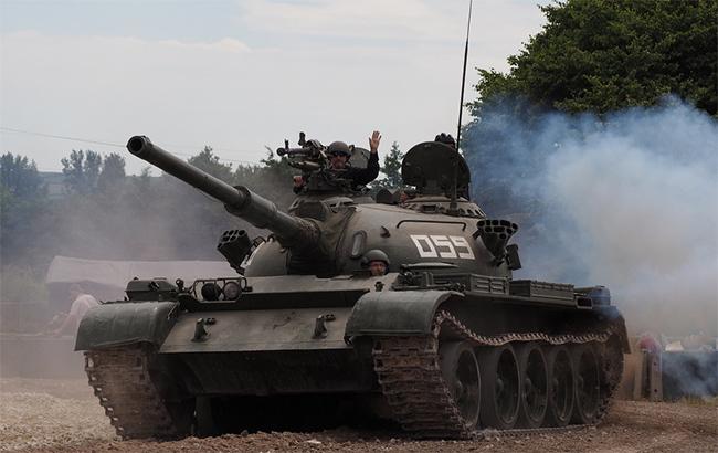 Китай начал тестирование беспилотных "старых" танков
