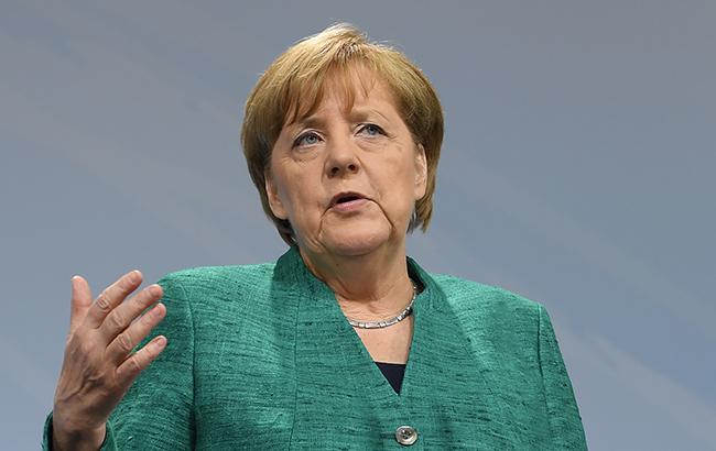 Меркель розкритикувала дії Туреччини і Росії в Гуті і Африне
