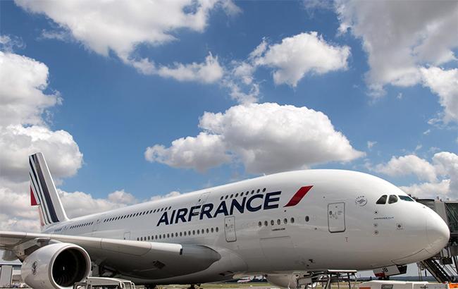 Компания Air France отменила почти треть рейсов из-за забастовки сотрудников