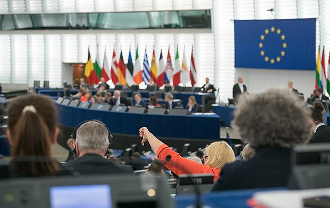 Европарламент готов пересмотреть процедуру назначения генсека Еврокомиссии