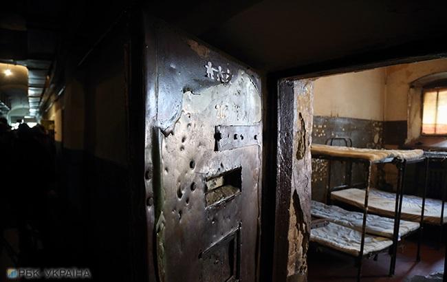 У в'язницях України в 2017 році померло понад 500 осіб