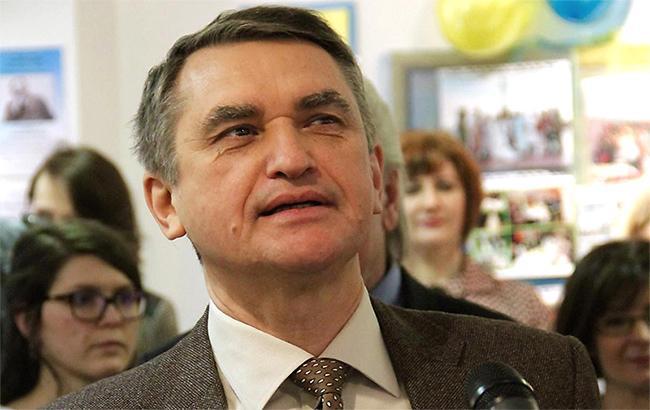 Во Франции требуют освобождения всех узников Кремля, - посол Украины