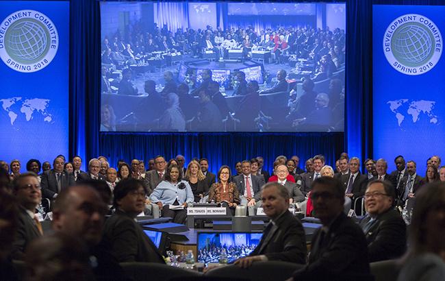 Члены Всемирного банка договорились докапитализировать его на 13 млрд долларов