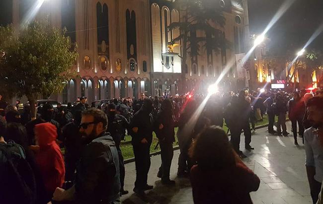 Учасники акції протесту в Грузії вимагають відставки прем'єра