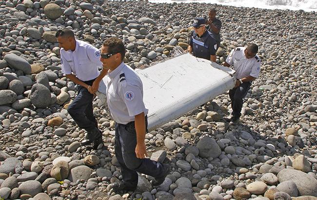 Пошуки уламків зниклого над Індійським океаном Boeing завершені