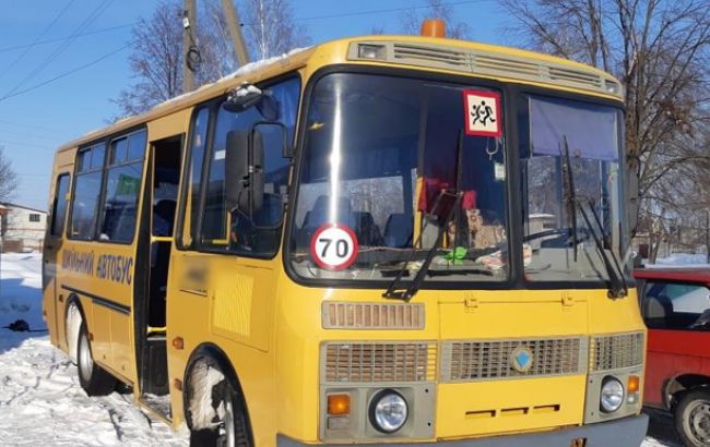 Відкрито справу у зв'язку з отруєнням дітей в шкільному автобусі у Київській області