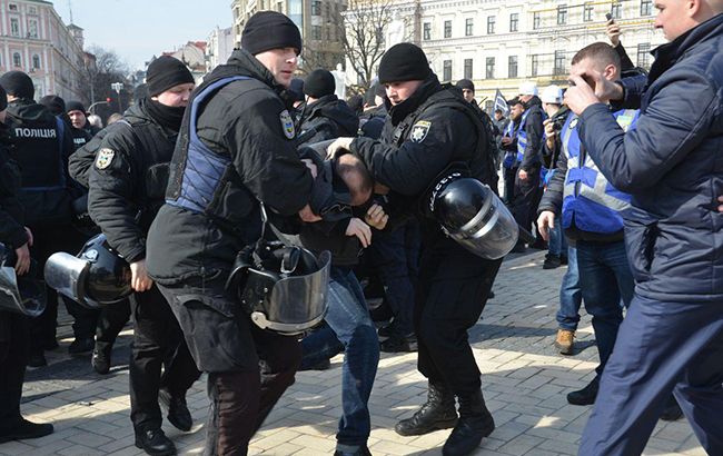 Во время "Марша женщин" в Киеве задержали трех человек