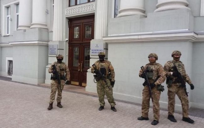 Бойцы "Альфы" вышли патрулировать города