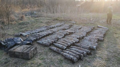 На Донбасі на території туристичної бази виявили склад боєприпасів