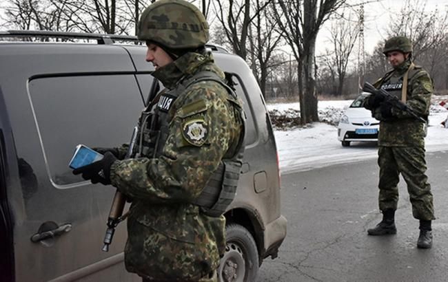 Госпогранслужба фиксирует уменьшение пассажиропотока в пунктах пропуска на Донбассе