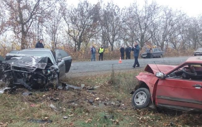 У Вінницькій області зіткнулися два автомобілі, є жертви
