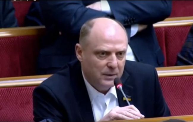 Нардеп Бурмич и фракция ОПЗЖ сорвали земреформу власти, - эксперт