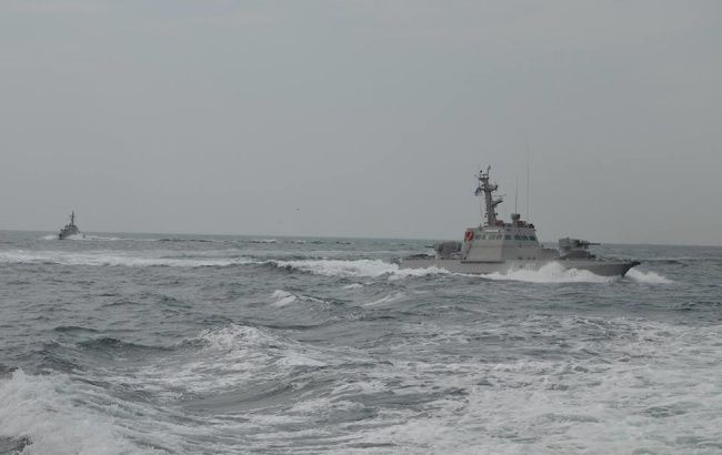 Корабельно-катерные подразделения ООС провели стрельбы в Азовском море