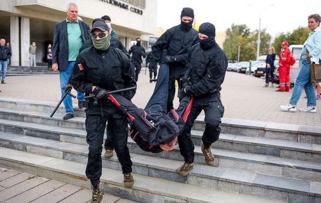 На протестах в Беларуси задержали несколько сотен человек, - МВД