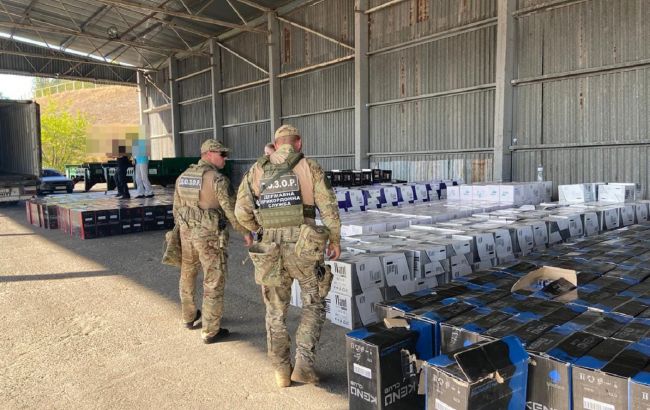 Експерти вважають, що частка нелегальних сигарет на ринку незабаром поб'є рекорд 2013 року