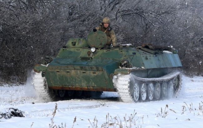 Оккупанты семь раз нарушили перемирие на Донбассе, ранен военный