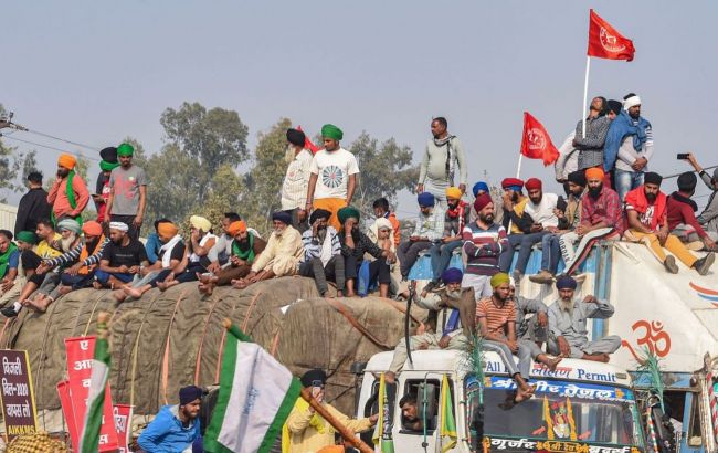 Влада Індії відключила інтернет фермерам-протестувальникам