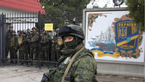 ВСУ в 2014 году могли взять под контроль аэродромы в Крыму, - генерал Назаров