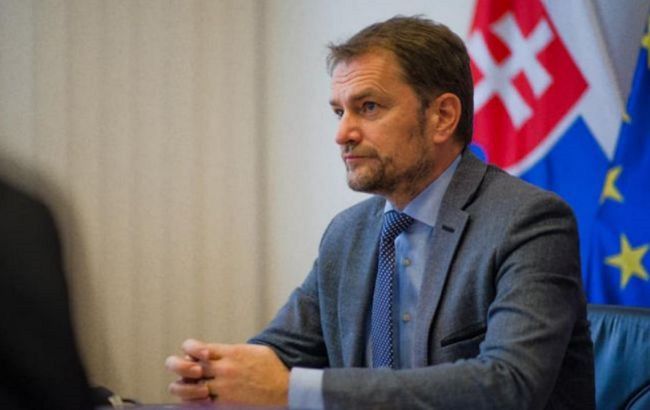 Прем'єр Словаччини погодився піти у відставку через закупку російської вакцини