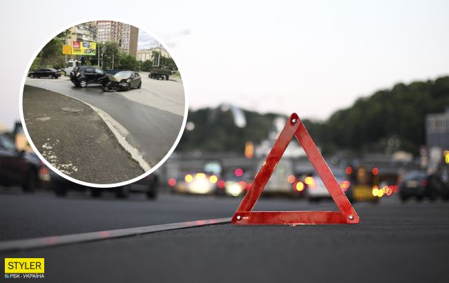 В Киеве женщины-водители не поделили дорогу, устроив эпичное ДТП
