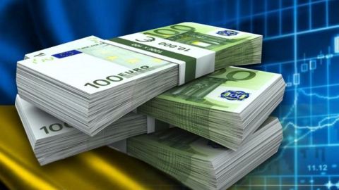 Валовий зовнішній борг України скоротився майже на 3 млрд доларів