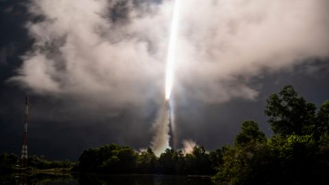 Европейская ракета Vega вывела на орбиту спутник дистанционного зондирования Земли